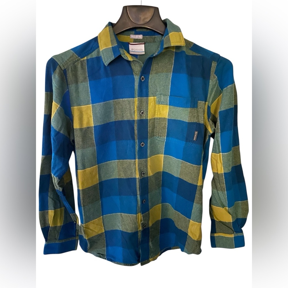 Columbia plaid long sleeve button down men’s small